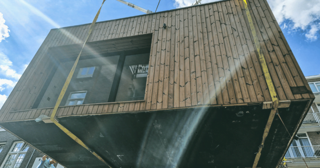 Tiny house verhuizingen met hijskraan maximale grote