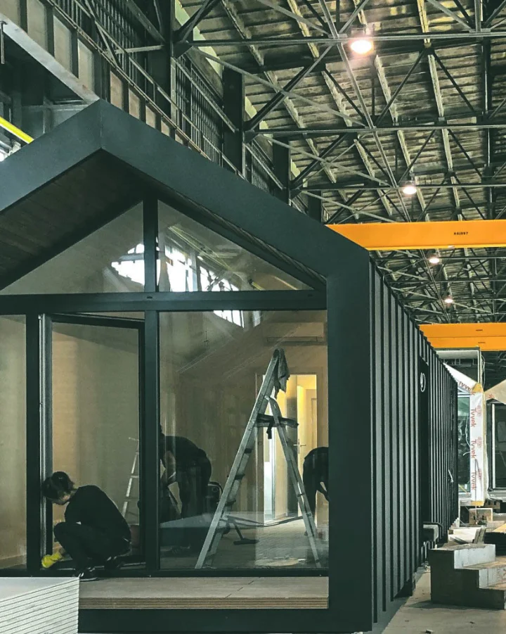 Sustainably Built Factory-Made Tiny House: A Tiny House Constructed in a Sustainable Manner within a Factory Setting