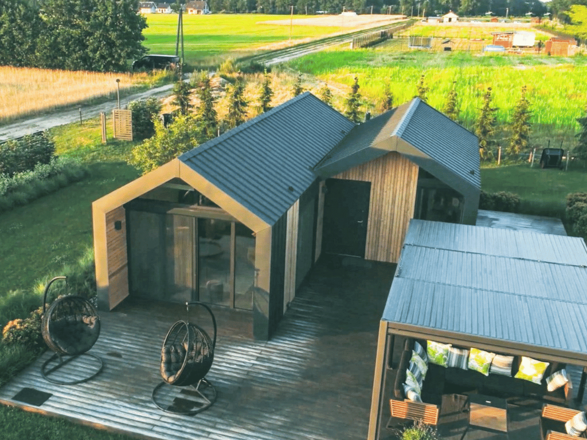 Stuga Tiny House for the family, green, trees, canopy